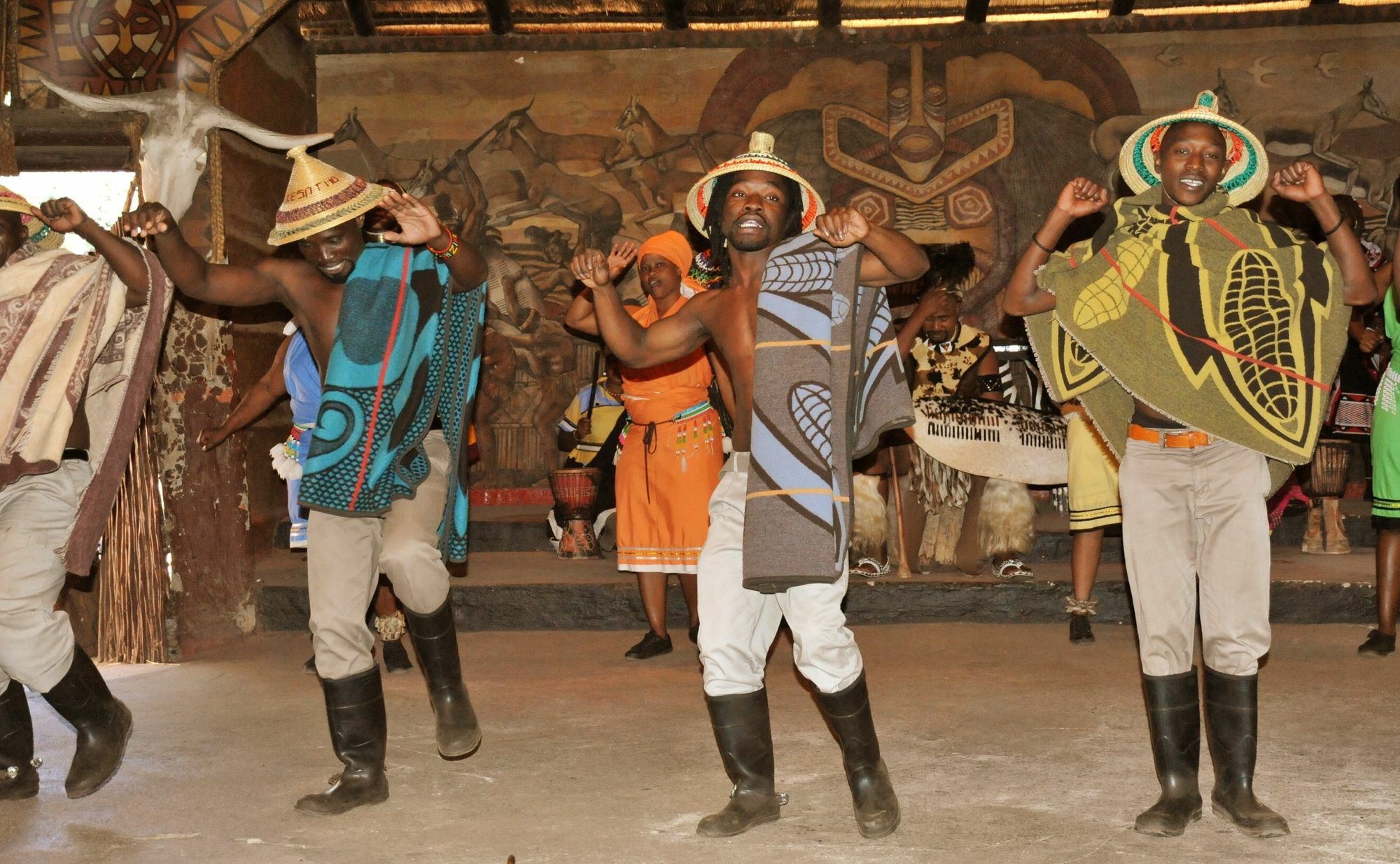 Aha Lesedi African Lodge & Cultural Village Broederstroom Luaran gambar