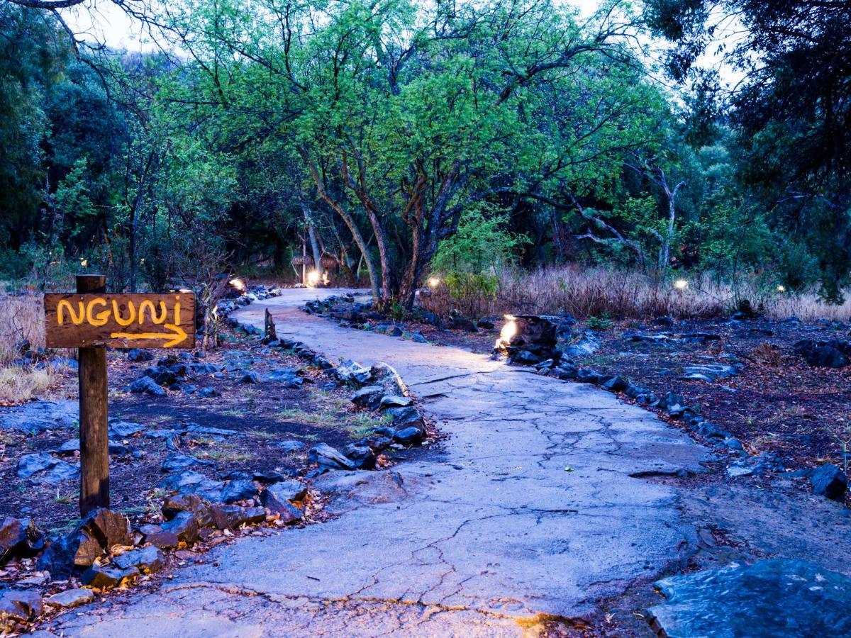 Aha Lesedi African Lodge & Cultural Village Broederstroom Luaran gambar