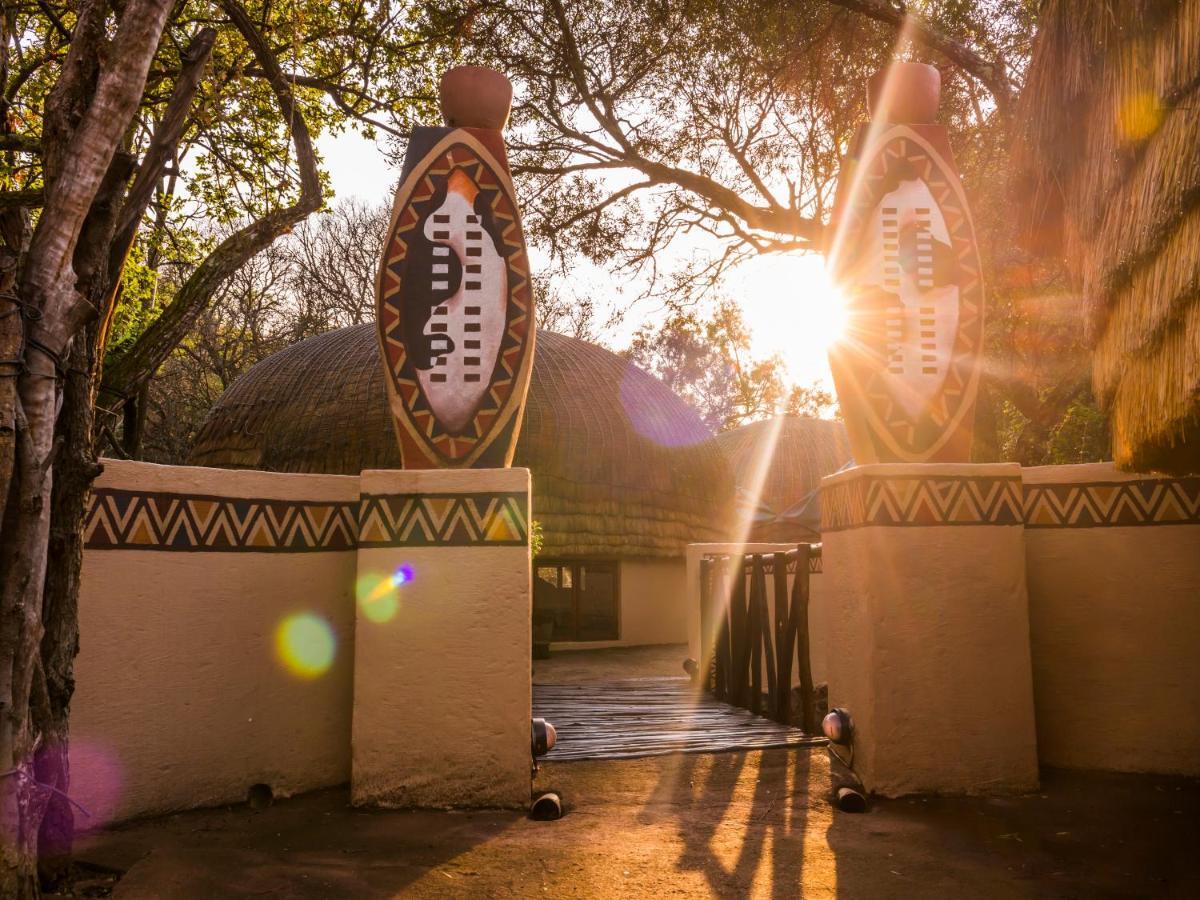Aha Lesedi African Lodge & Cultural Village Broederstroom Luaran gambar