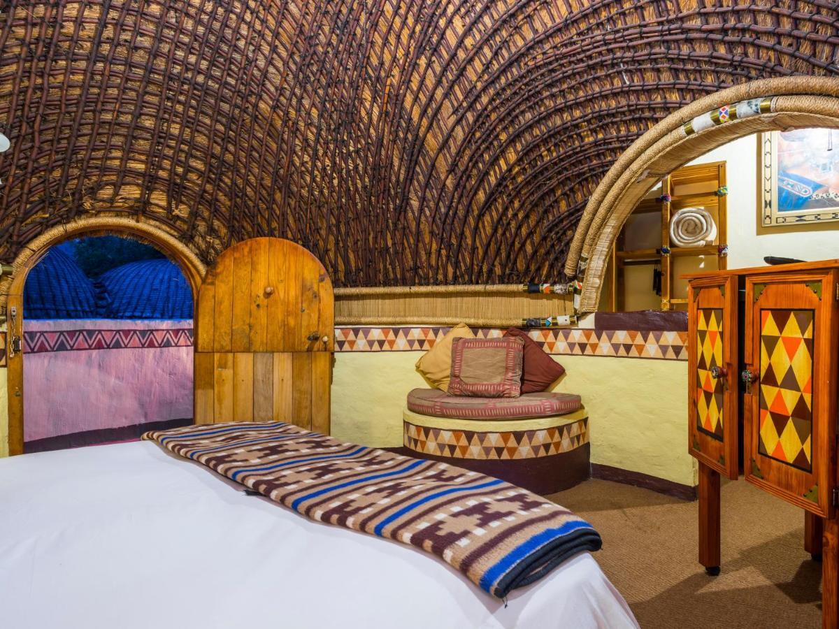Aha Lesedi African Lodge & Cultural Village Broederstroom Luaran gambar