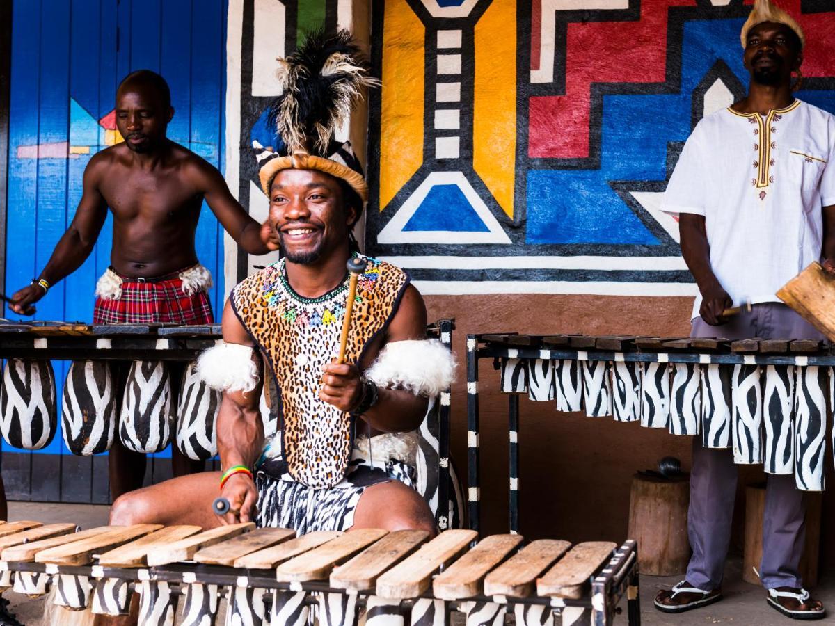 Aha Lesedi African Lodge & Cultural Village Broederstroom Luaran gambar